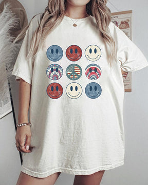 Plus Size Retro American Flag Smiley Face T-Shirt