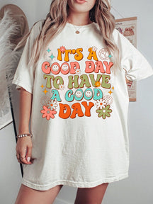 Plus Size Vintage Be Happy T-Shirt