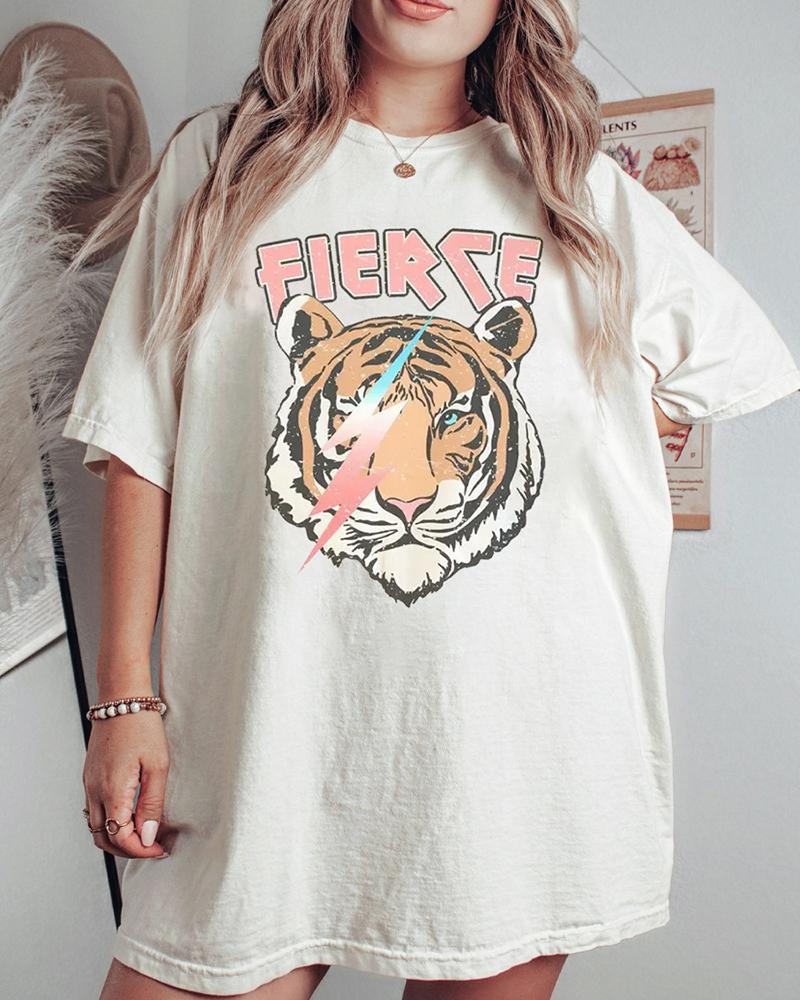 Plus Size  Fierce Vintage Tiger Oversized Graphic T-Shirt